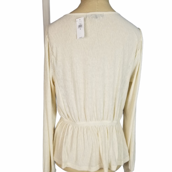 Banana republic Women's loose and flowy cream colo - Picture 3 of 4